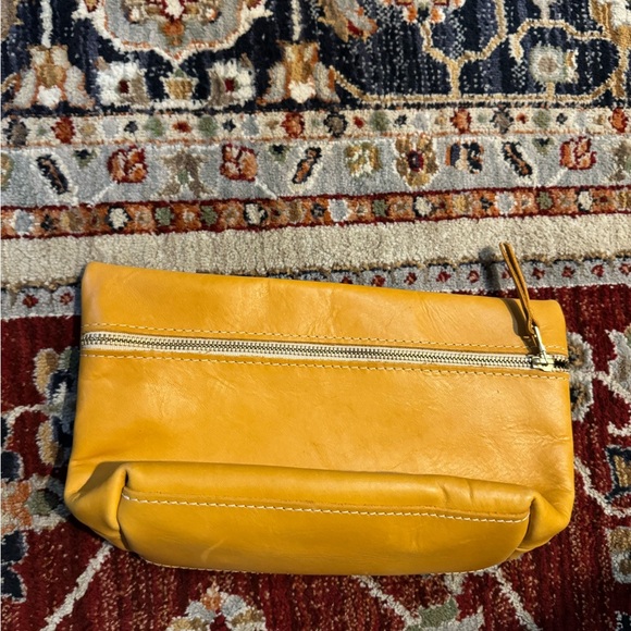 Portland Leather Goods Large Make Up Bag/Pouch Tan Leather - Picture 3 of 7